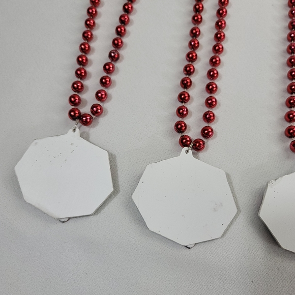 (4) Mardi Gras Bead Necklace - Spiderman - Picture 12 of 13